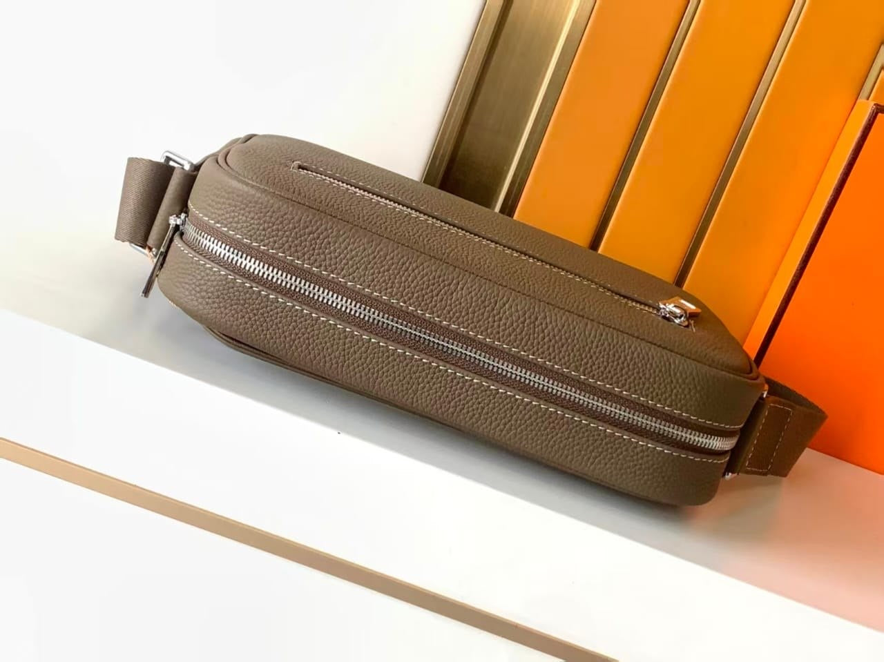 Hermes Messenger Bag (Vip)