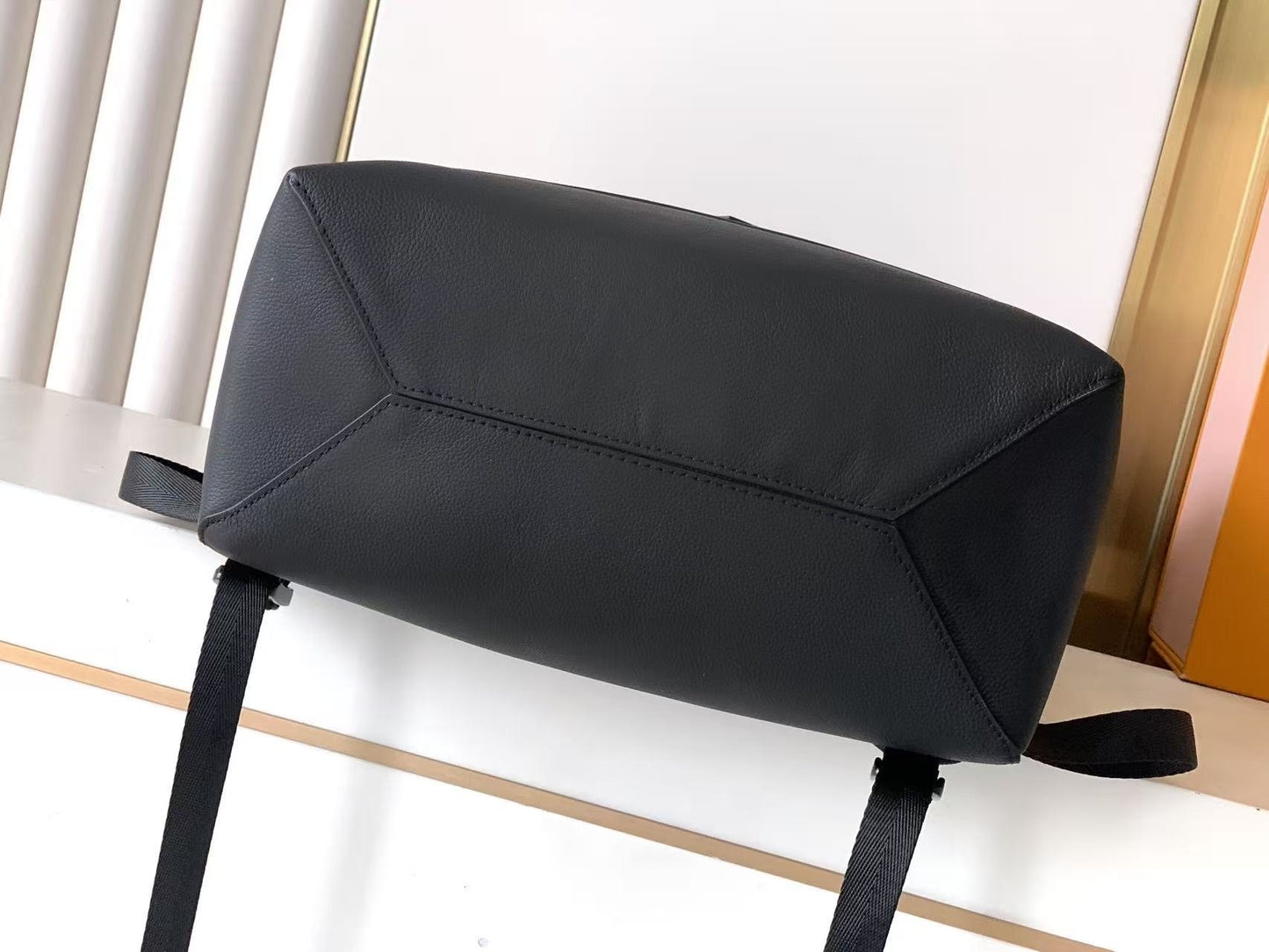 Louis Vuitton Backpack (VIP Quality)