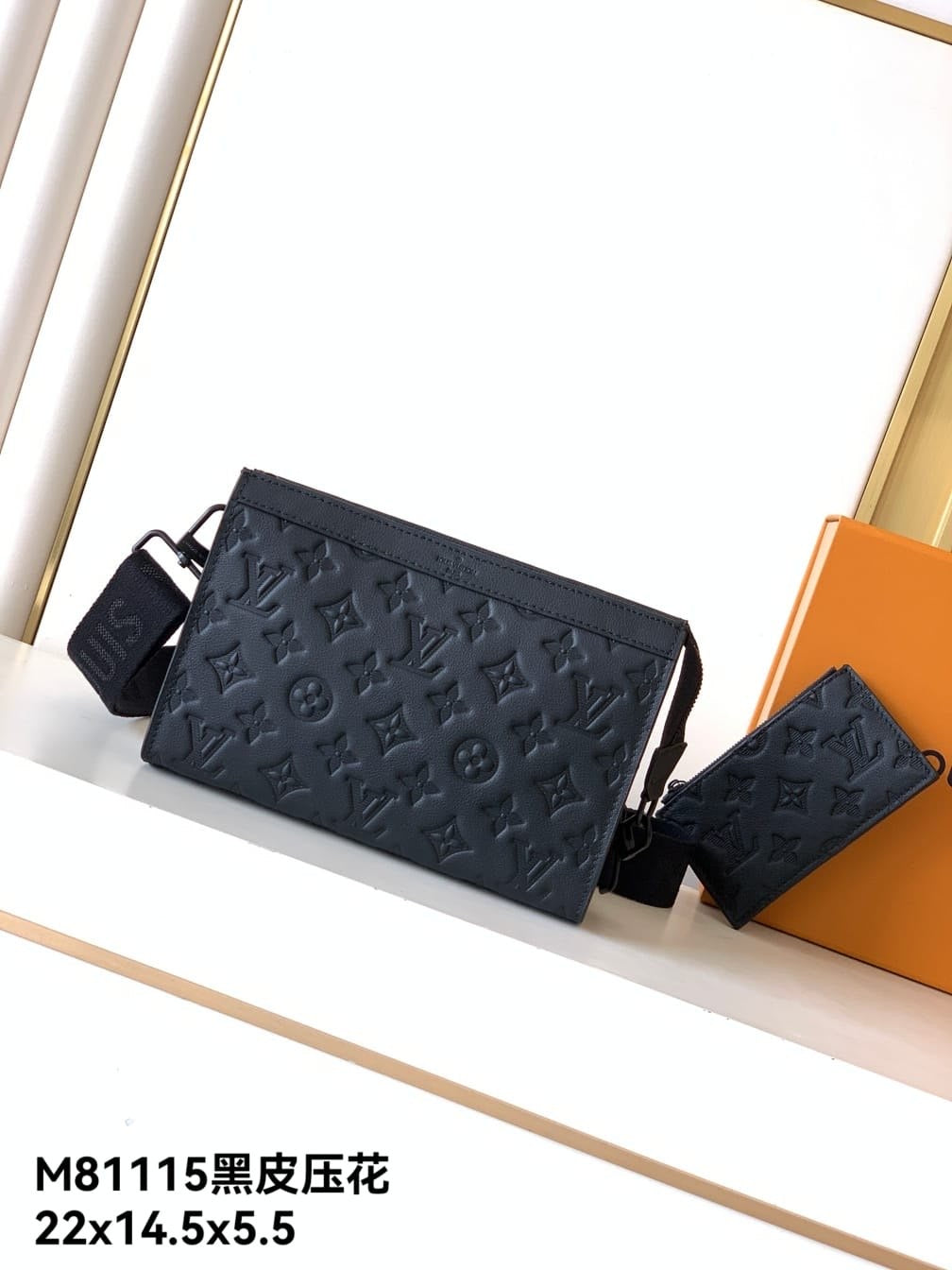 Louis Vuitton Messenger (VIP)
