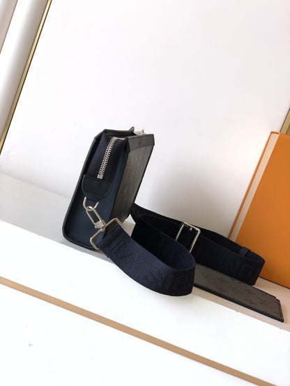 Louis Vuitton Messenger (VIP)