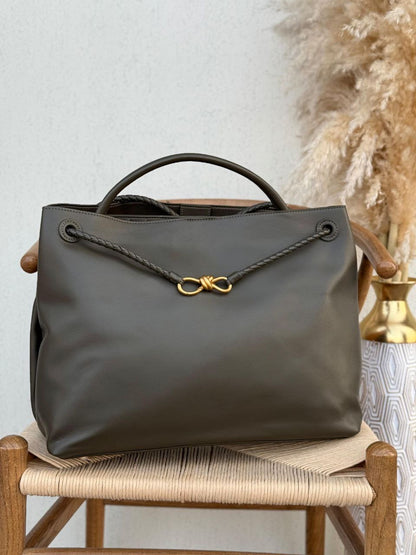Bottega Veneta Handbag