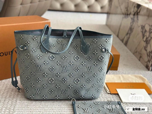 Louis Vuitton Shoulder Bag