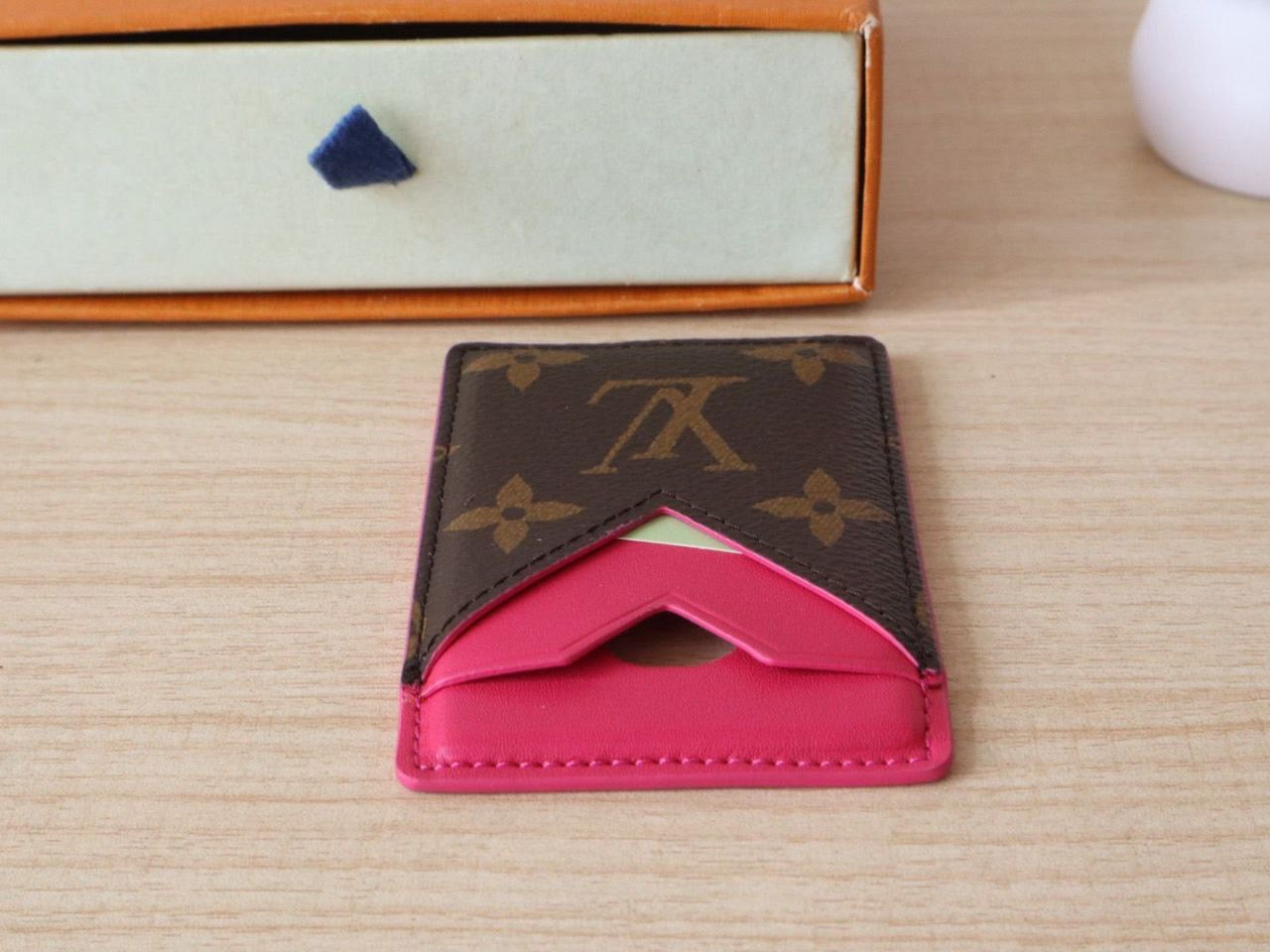 Louis Vuitton CardHolder