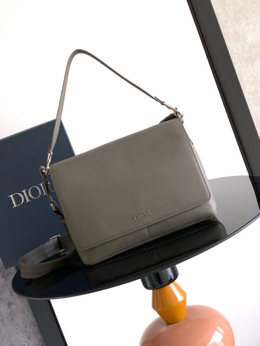 Dior Messenger Bag (Vip)
