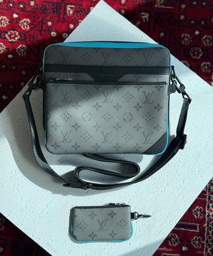 Louis Vuitton Messenger Bag (Vip)