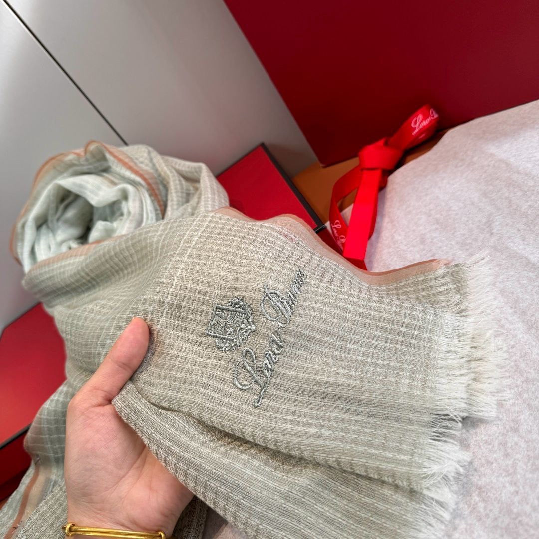 Loro Piana Scarf