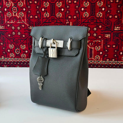 Hermes Backpack (VIP Quality)