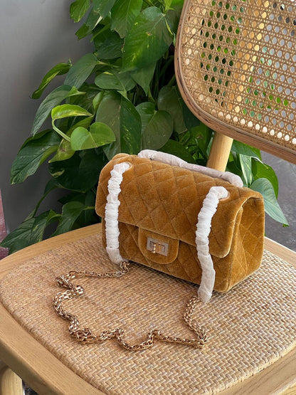 Chanel Sling Bag (Vip)