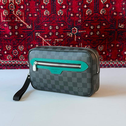 Louis Vuitton Pouch (VIP Quality) 2 Colors