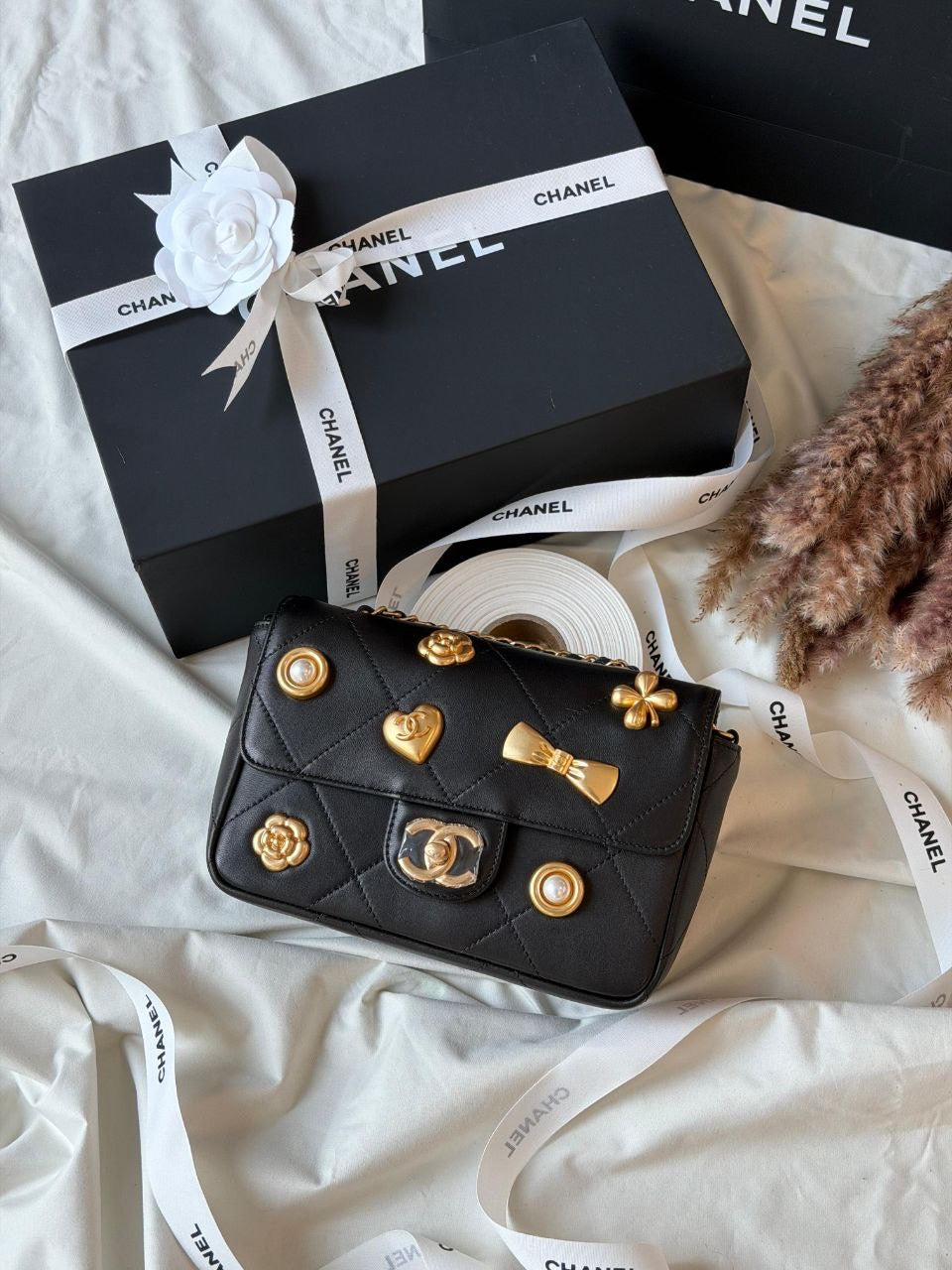 Chanel sling bag (vip quality)