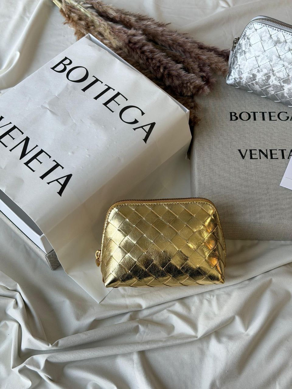 Bottega Veneta Clutch Bag (Vip)
