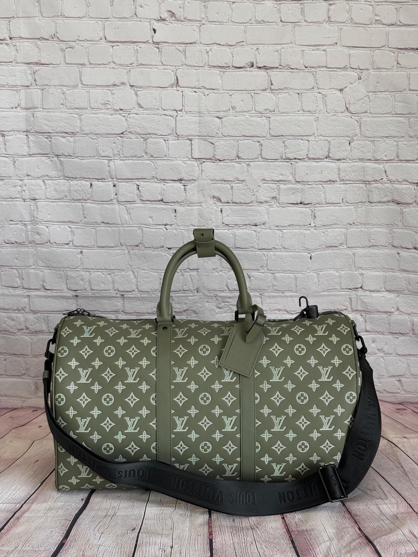 Louis Vuitton Travel Bag ( VIP Quality )