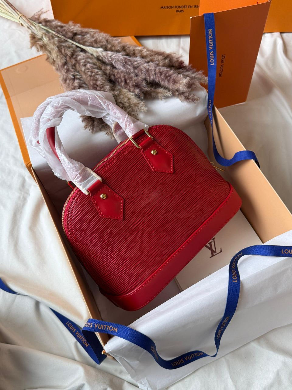 Louis Vuitton Handbag (Vip)