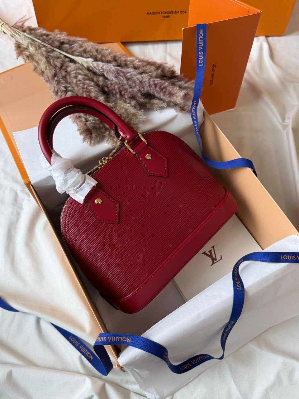 Louis Vuitton Handbag (Vip)