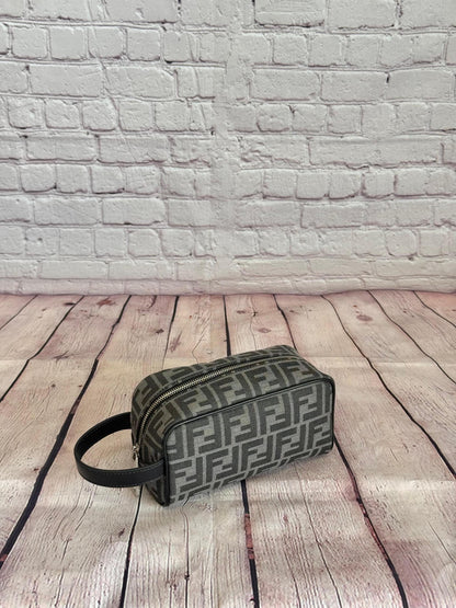 Fendi Pouch (VIP Quality)