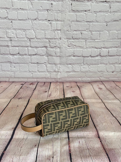 Fendi Pouch (VIP Quality)