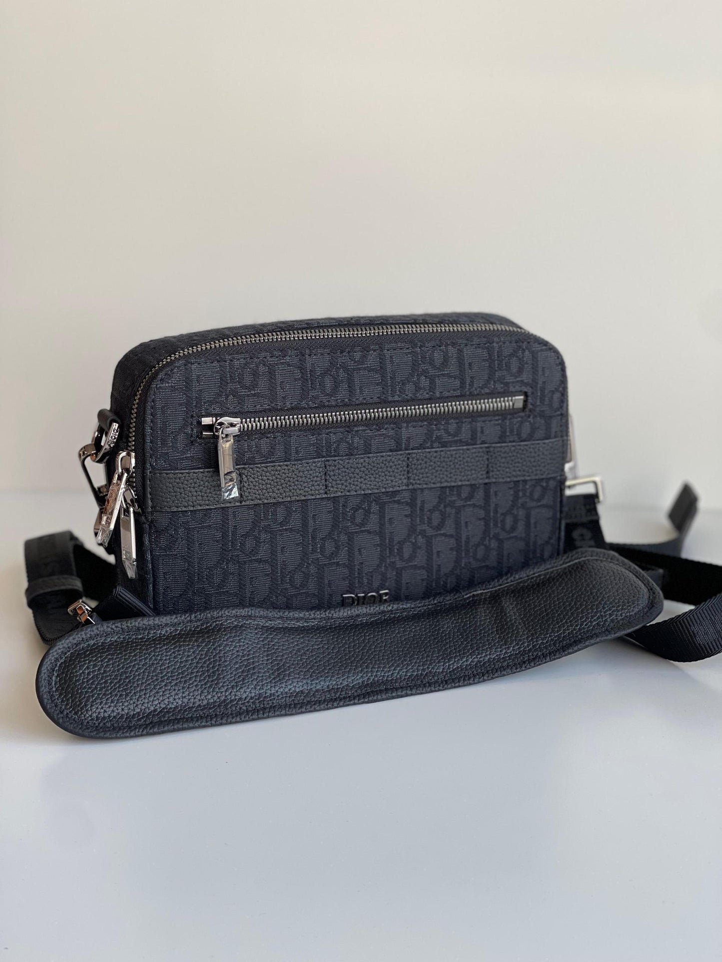 Dior Sling Bag (Vip)