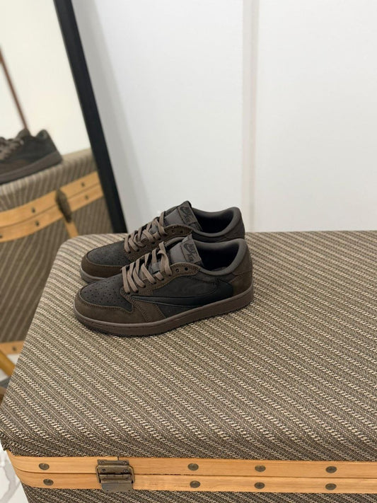 Nike Air Jordan 1 Retro Low OG SP Travis Scott in "Velvet Brown". VIP Quality