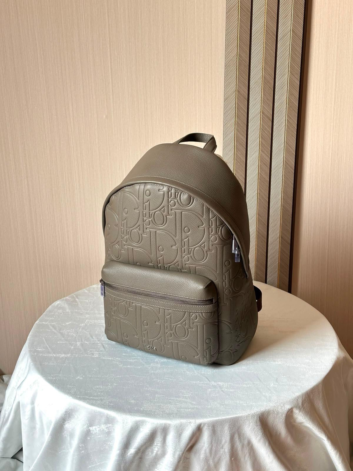 Dior Backpack (VIP Quality)
