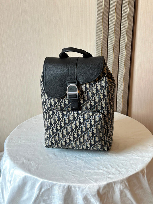 Dior Backpack (VIP Quality)