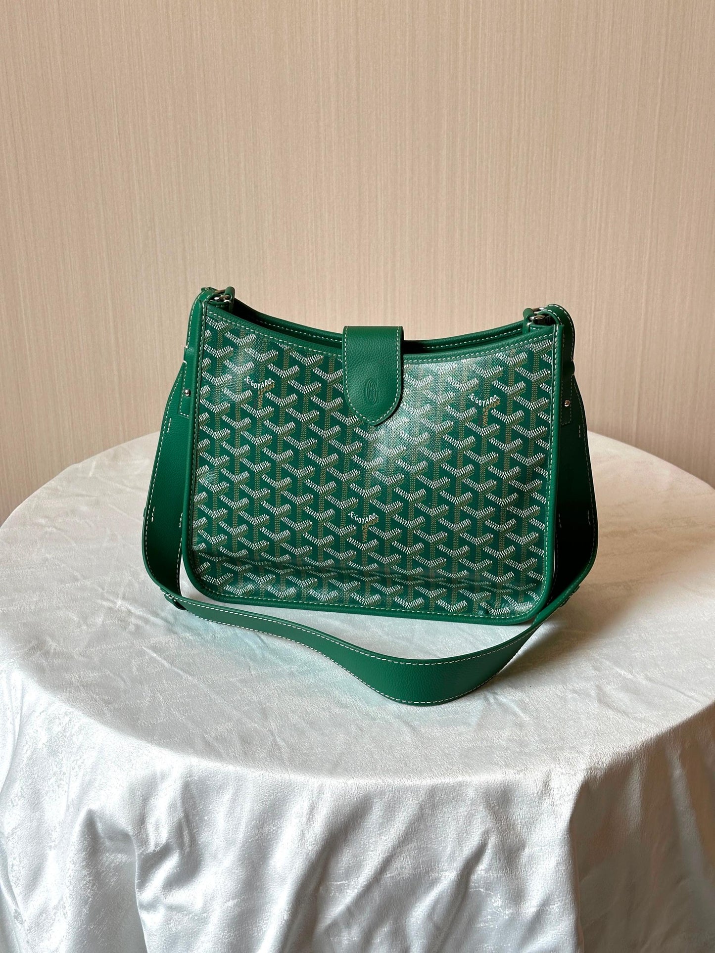 Goyard Sling Bag (VIP Quality)