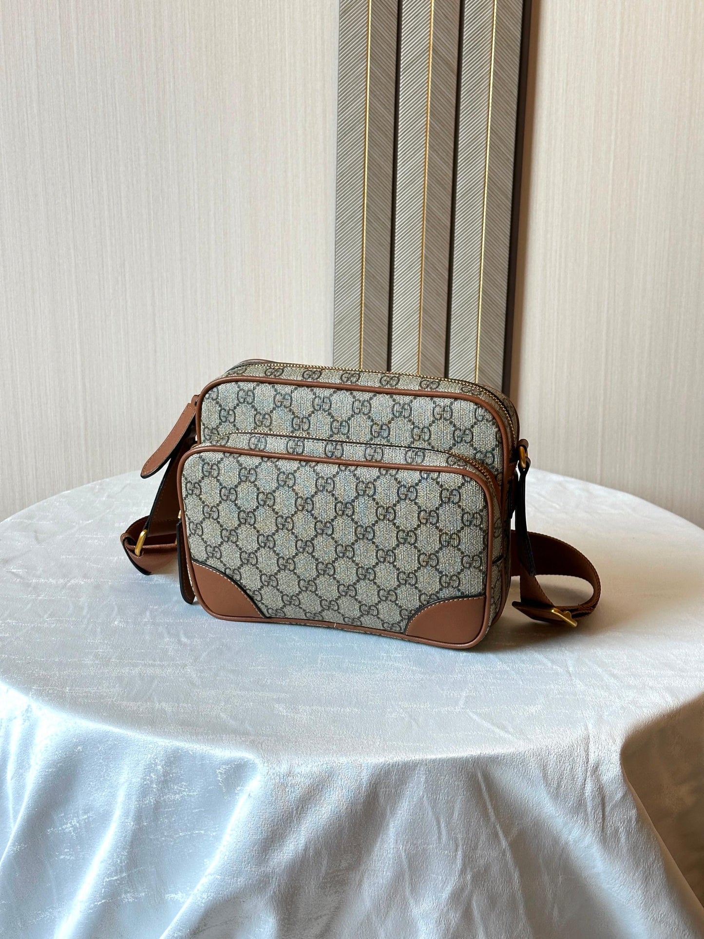 Gucci Messenger Bag (VIP Quality)