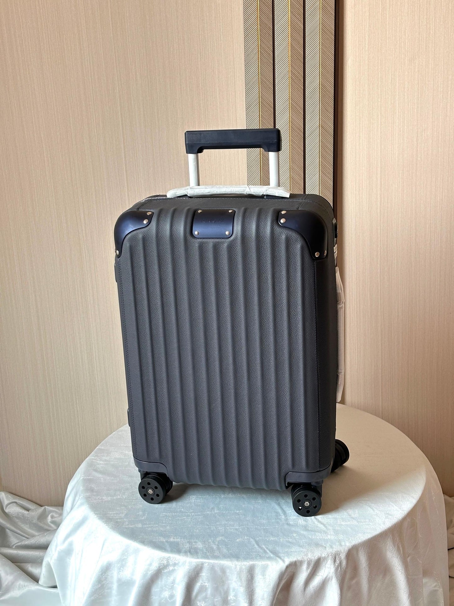 Rimowa Trolly (Vip)