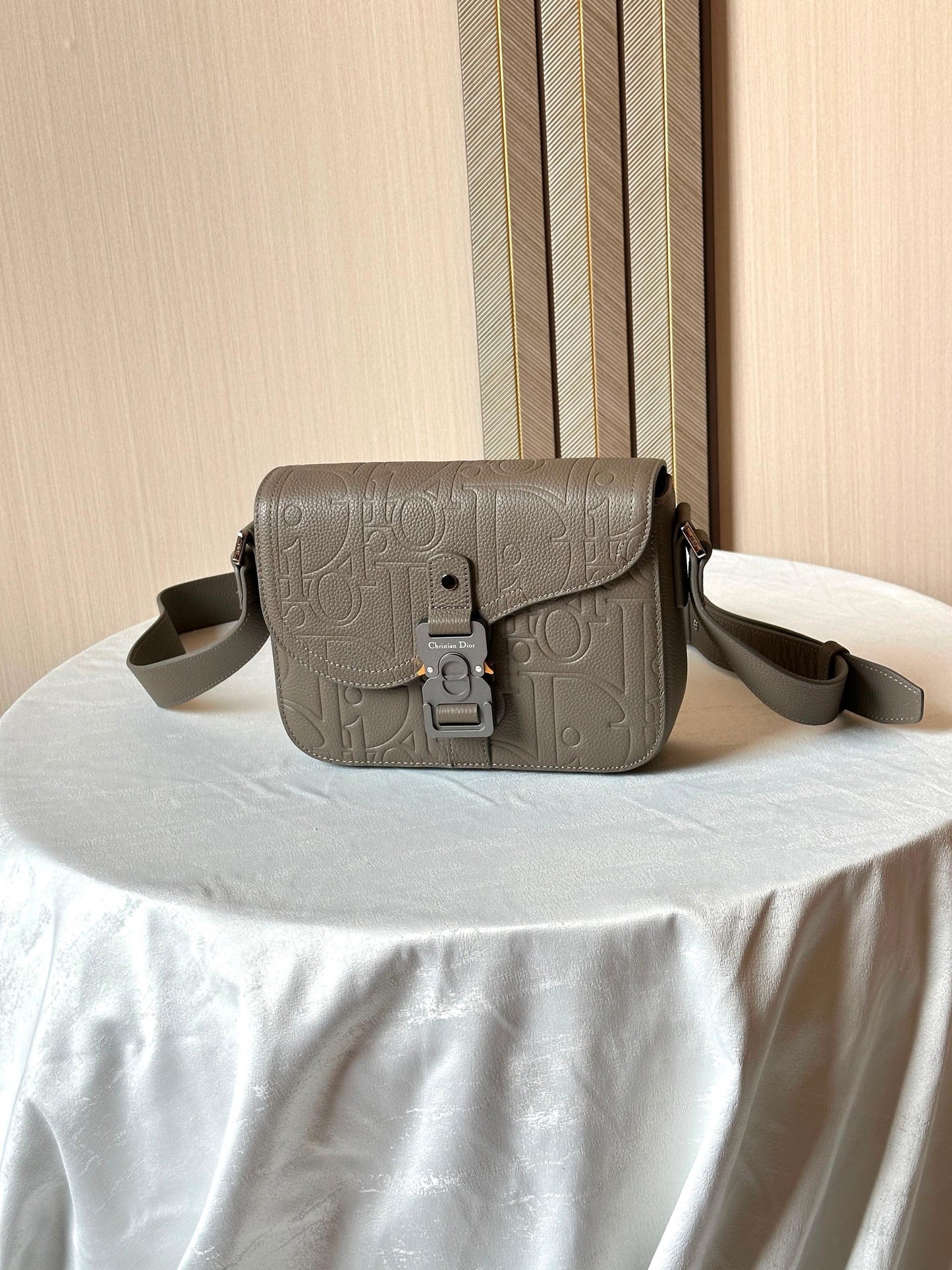 Dior Sling Bag (Vip)