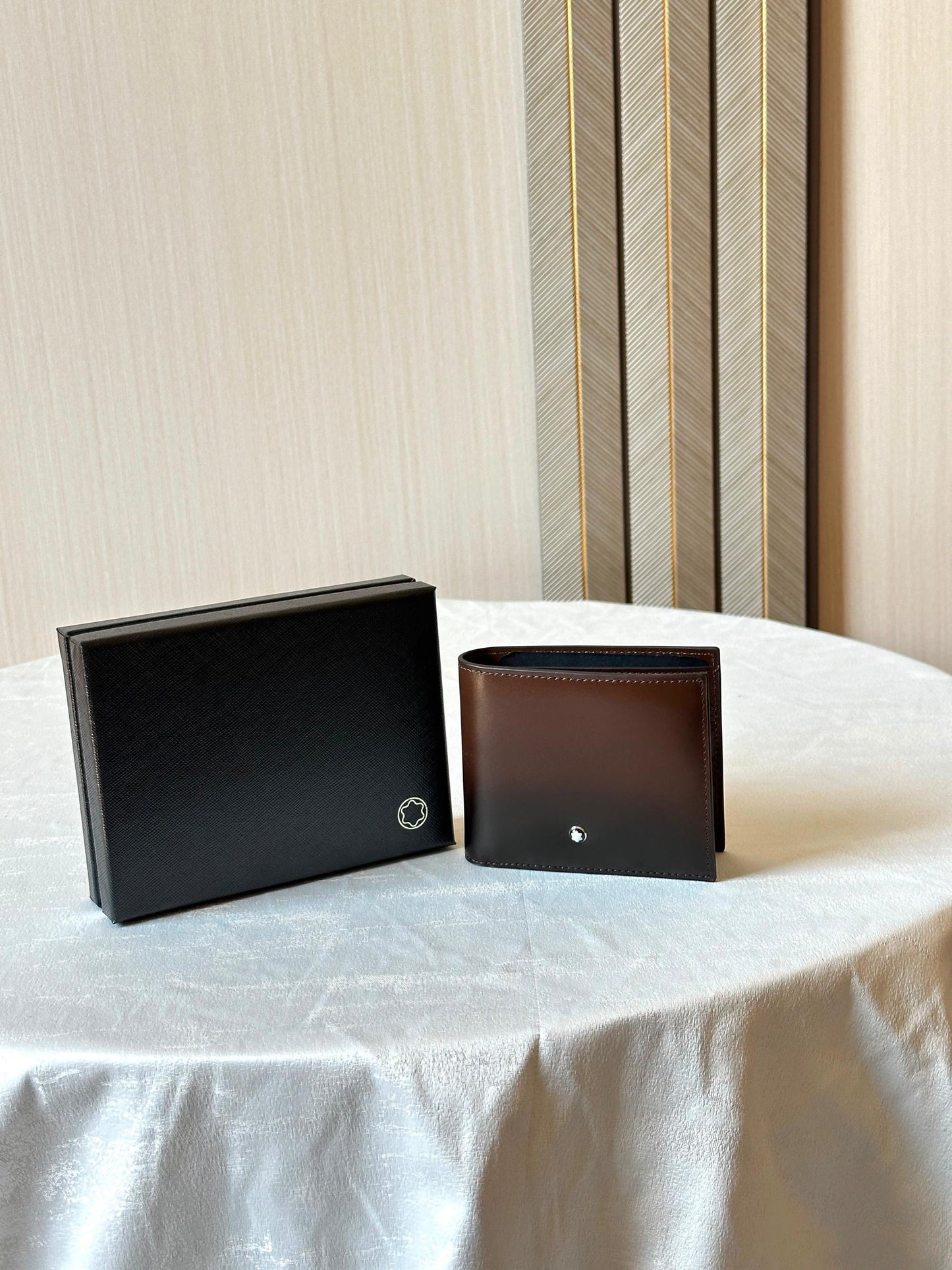 MontBlanc Wallet 5 Model (Vip)