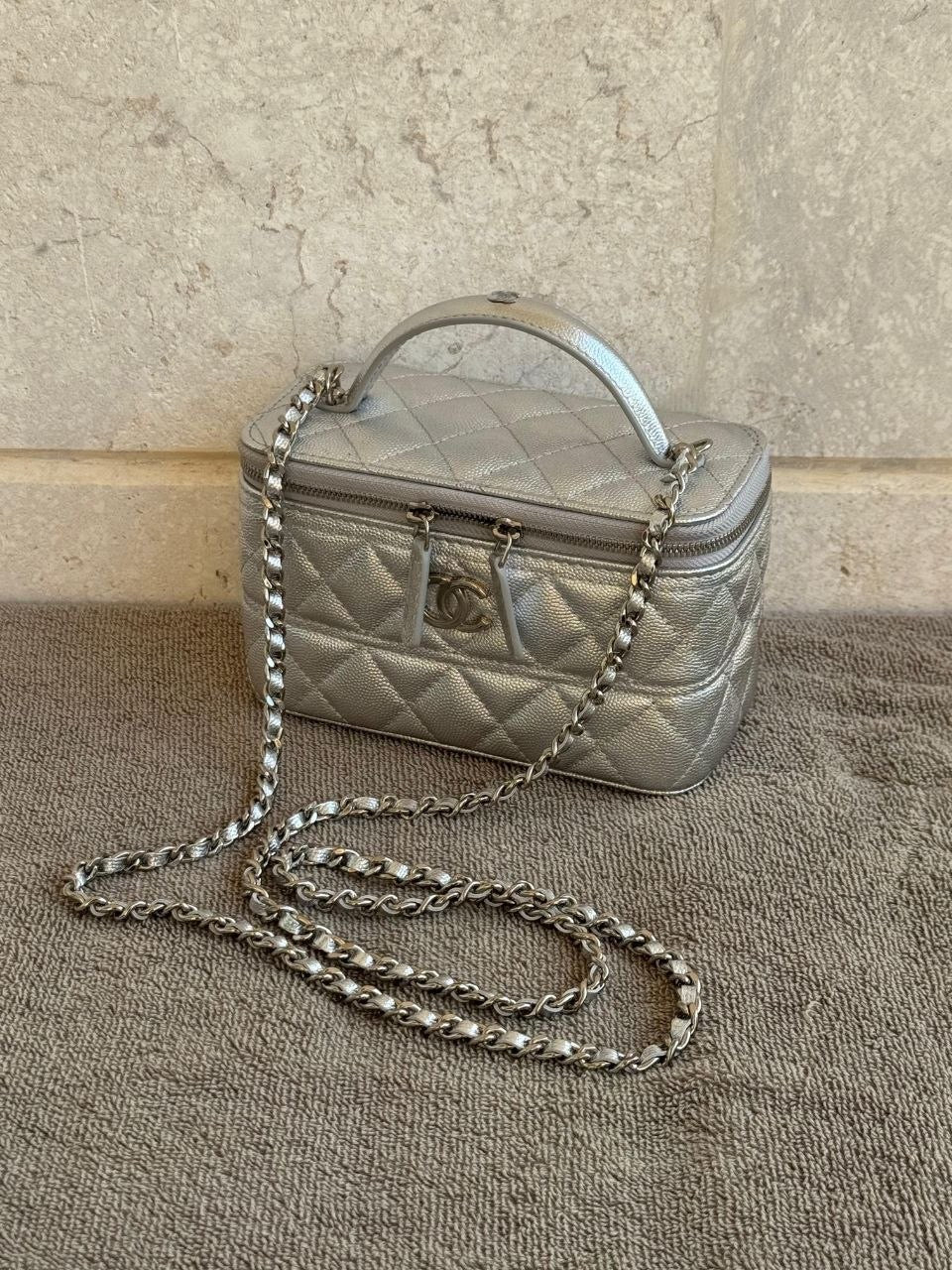 Chanel Sling Bag (VIP Quality)