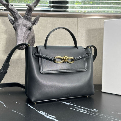 Bottega Veneta Shoulder Bag (Vip)