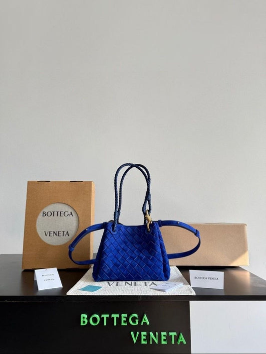 Bottega Veneta Sling Bag(Vip)