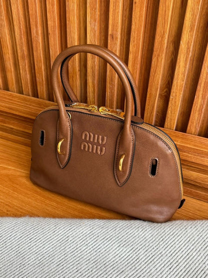 Miu Miu Hand Bag(Vip)