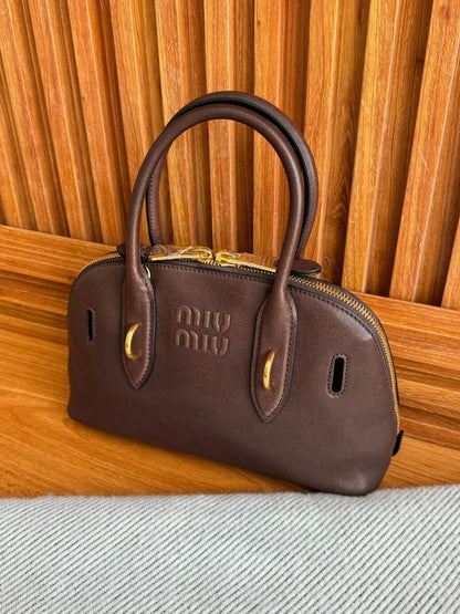 Miu Miu Hand Bag(Vip)