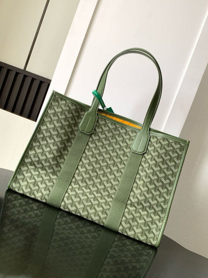 Goyard Handbag (Vip)