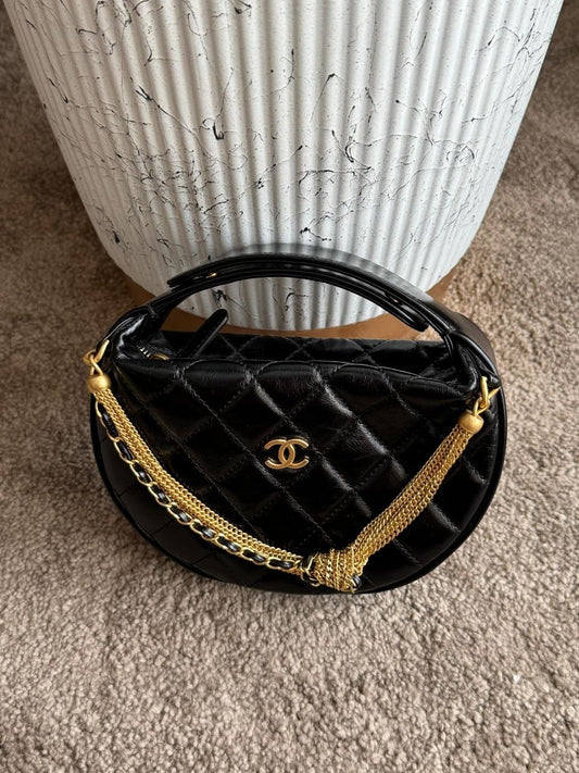 Chanel Sling Bag (Vip)
