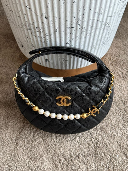 Chanel Sling Bag (Vip)
