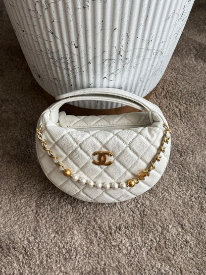 Chanel Sling Bag (Vip)