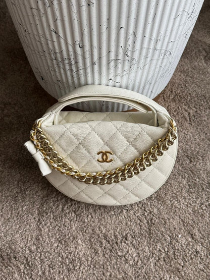 Chanel Sling Bag (Vip)