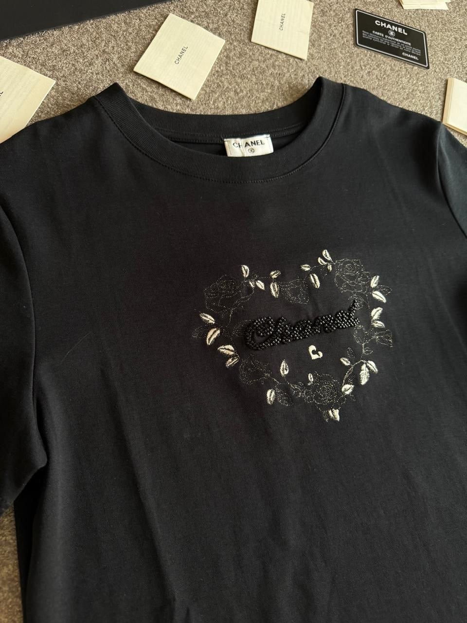 Chanel T-shirt