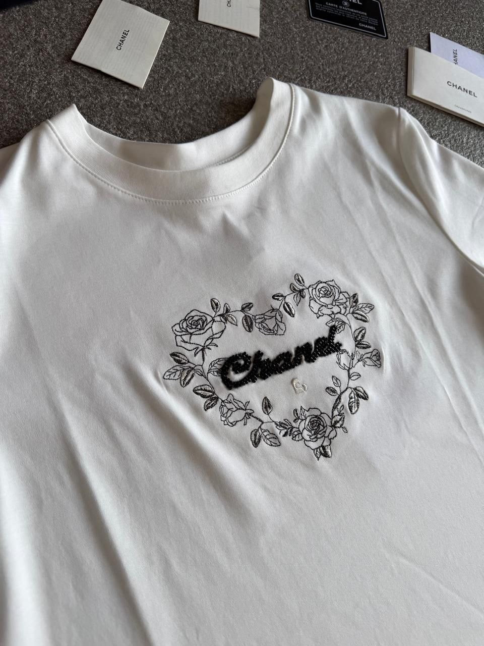 Chanel T-shirt