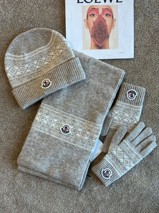 Moncler Set(Beanie-Scarf-Gloves)