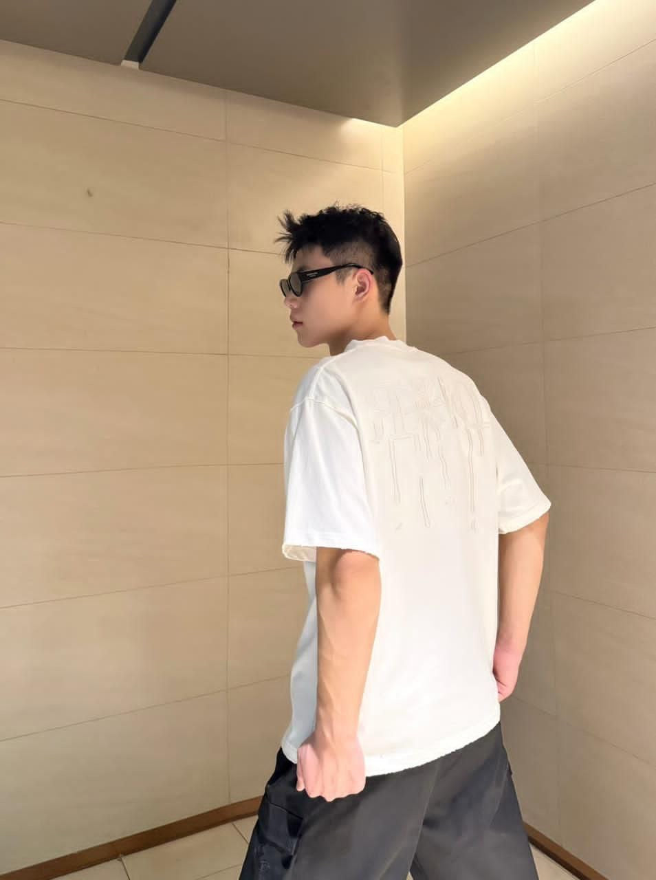 Dior T-shirt