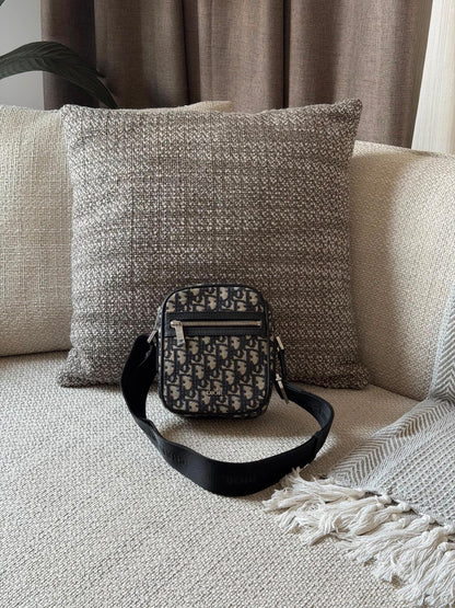 Dior Sling Bag (Vip)