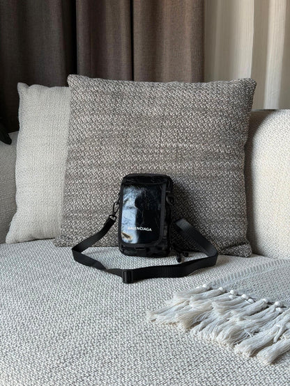 Balenciaga Sling Bag (VIP)