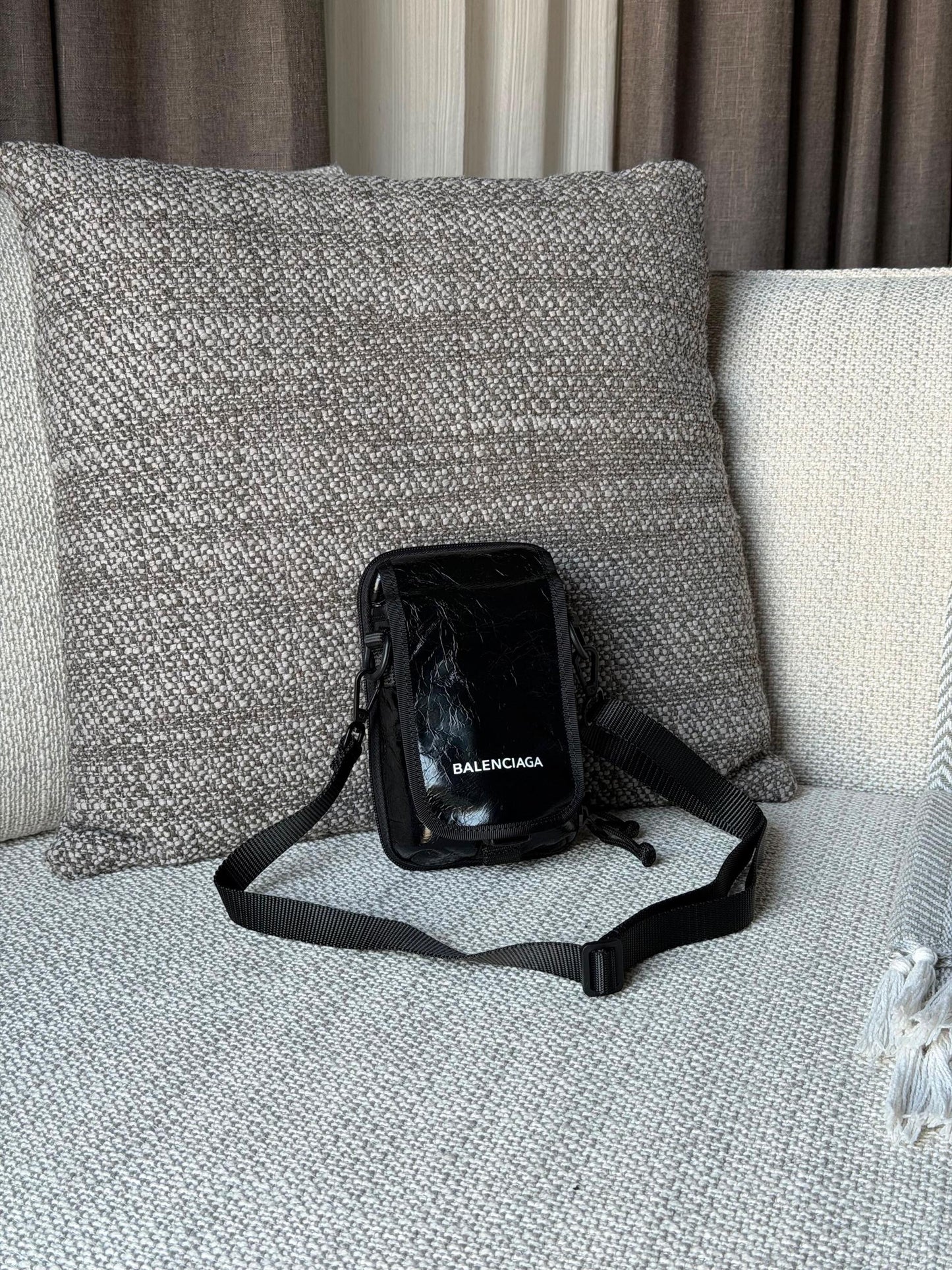 Balenciaga Sling Bag (VIP)