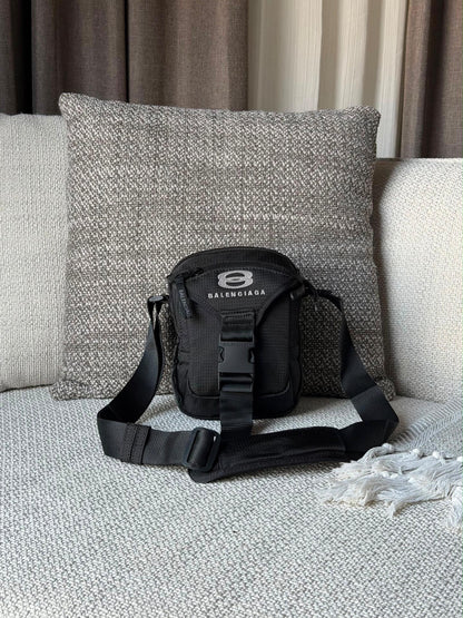 Balenciaga Sling Bag (VIP)