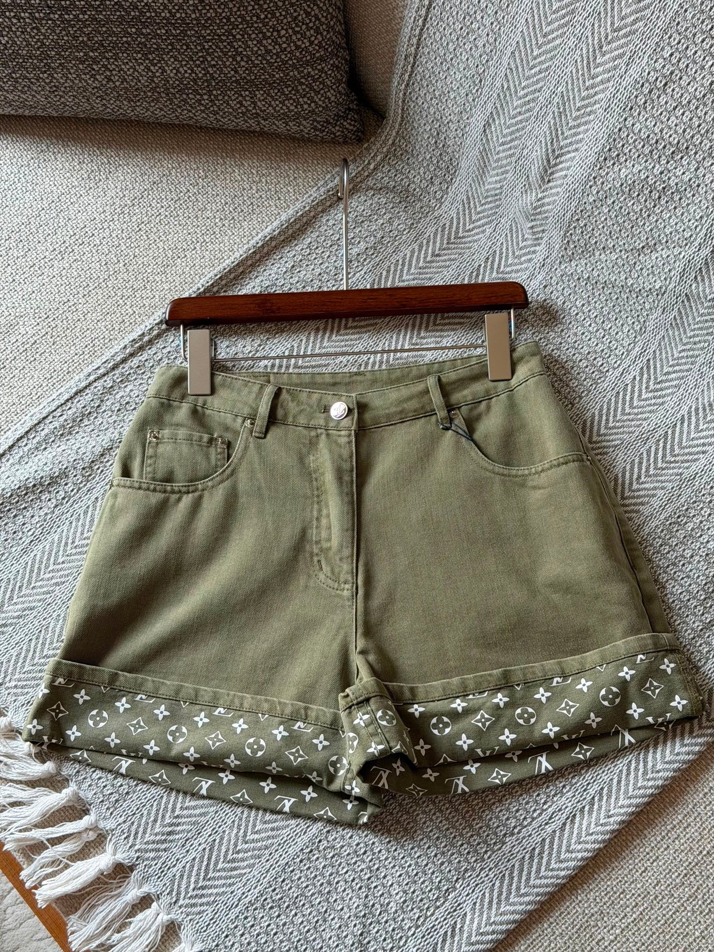 Louis Vuitton Shorts