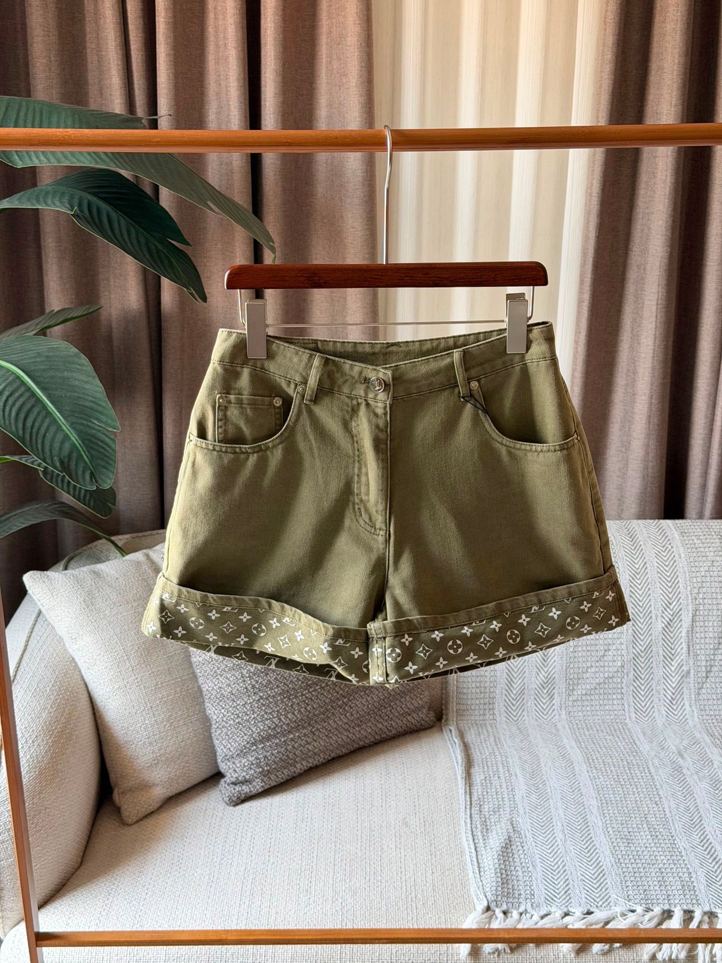 Louis Vuitton Shorts