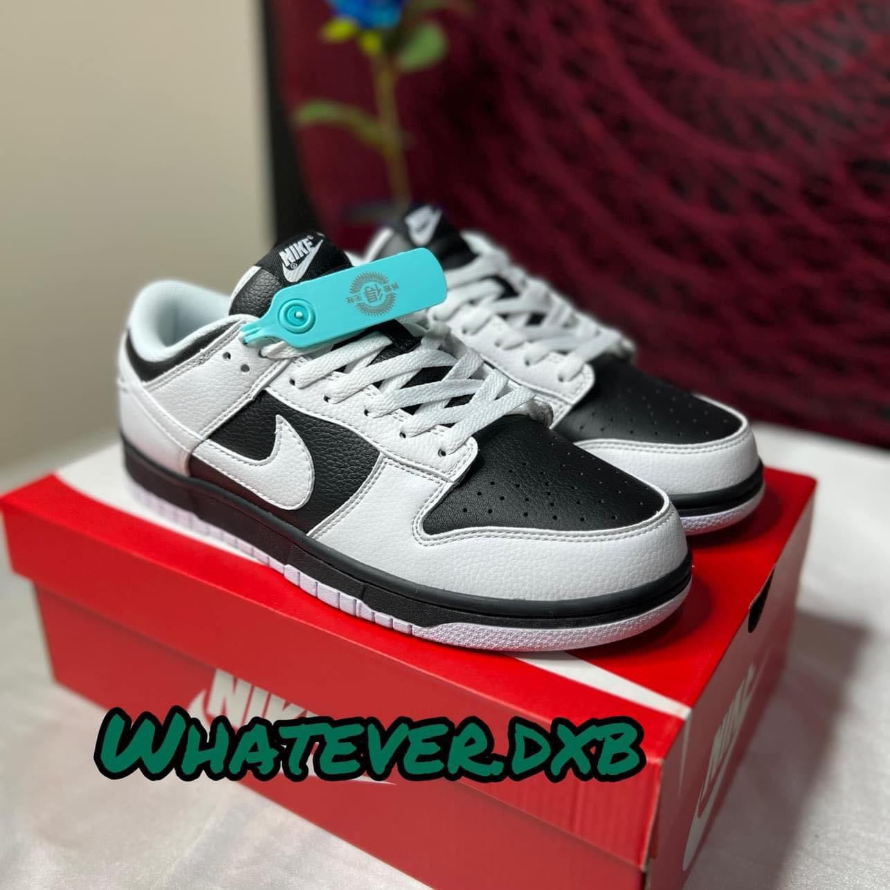 SB Dunk Low Reverse Panda